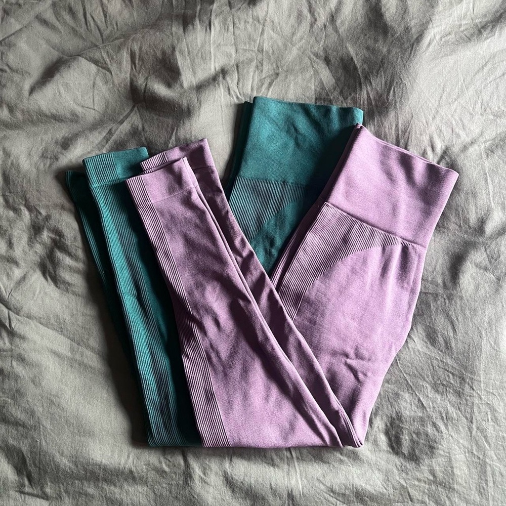 Two SET Active sculptflex power high rise leggings